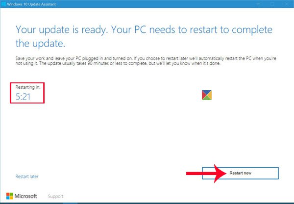 Windows 10 Update Assistant khởi động lại máy tính